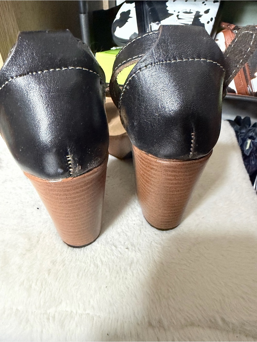 Black Sunflower Embroidered Woven Block Heel Sandals - Picture 7 of 10